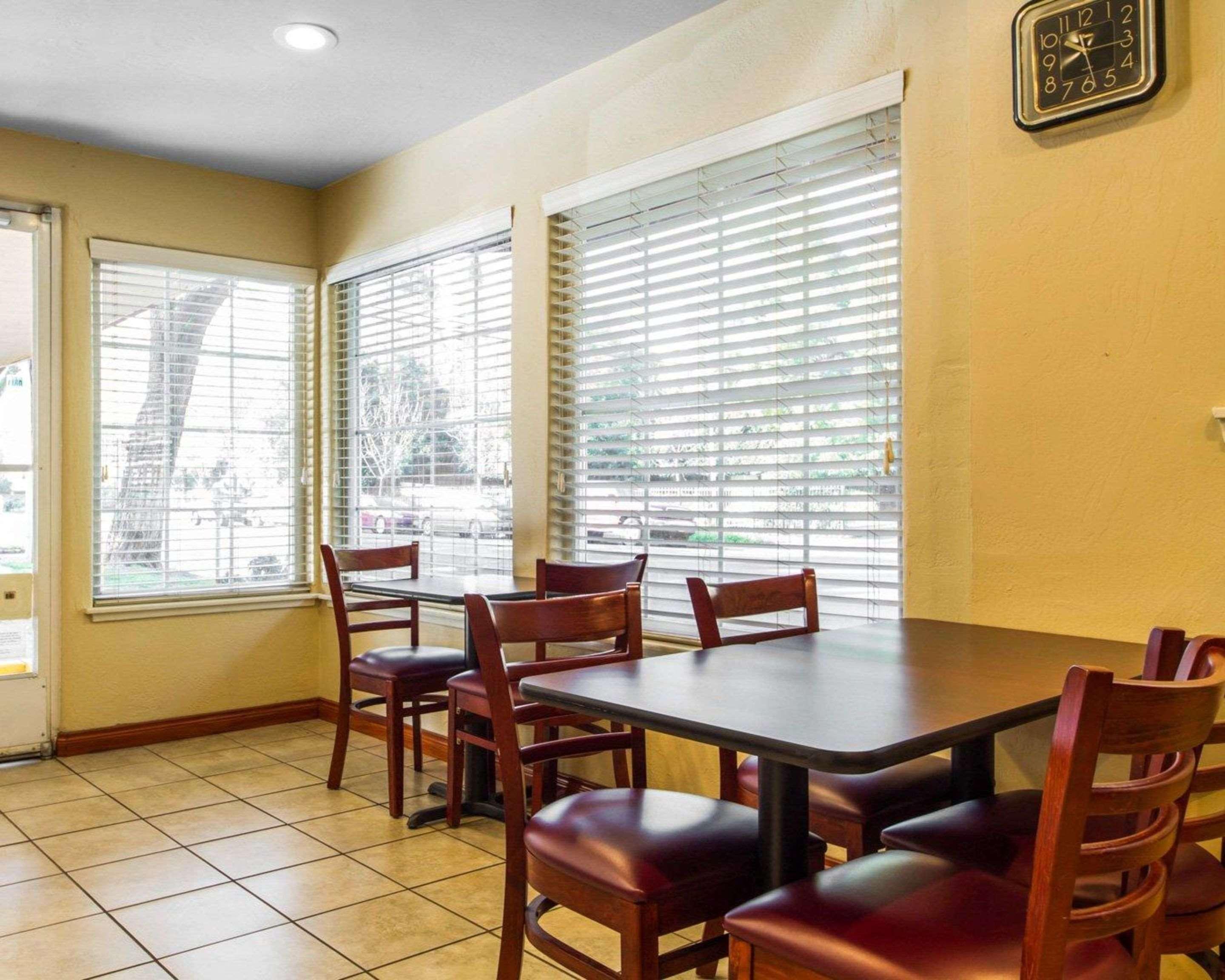 Econo Lodge Sacramento Convention Center Εξωτερικό φωτογραφία